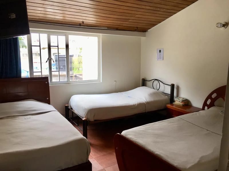 HOGAR GERIATRICO LOS CASTAÑOS - Hogar de Ancianos in FLORIDA, BUENOS AIRES photo 1