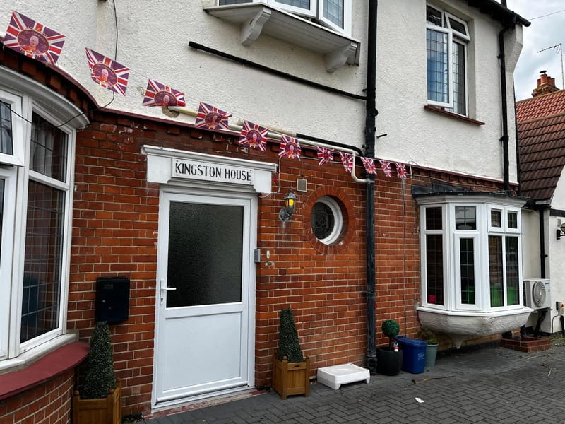 Kingston House - Assisted Living in Leigh On Sea, England photo 5