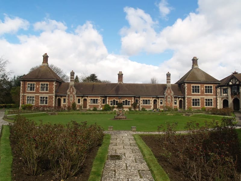 George Edward Smart Homes - Assisted Living in Scarborough, England photo 3