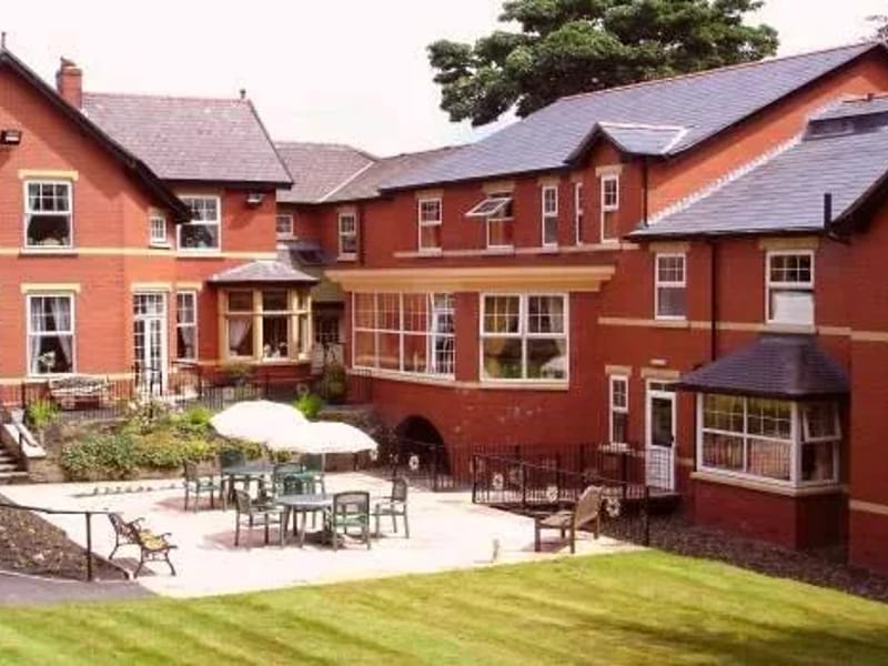 Abbeywood Tottington Limited - Assisted Living in Bury, England photo 3