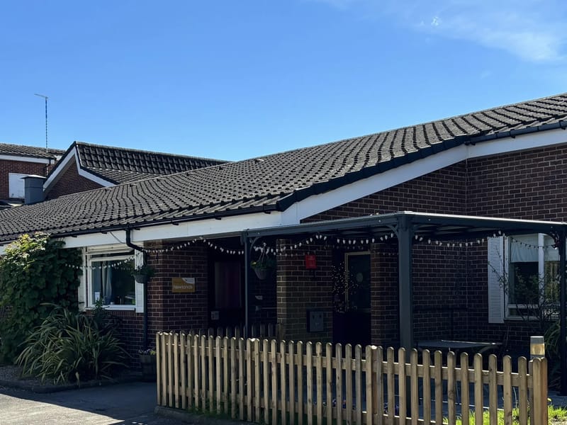 Newlands - Assisted Living in Kenilworth, England photo 1