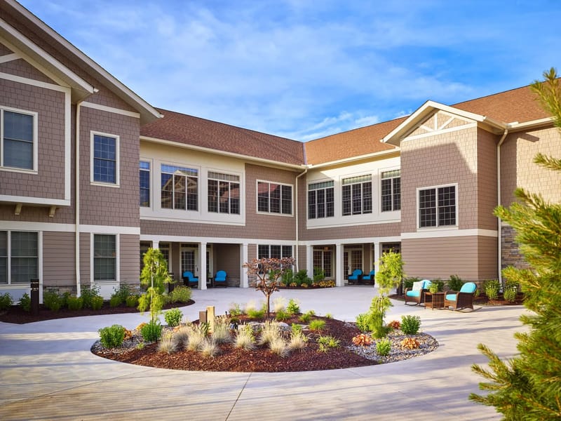 Concord Reserve (Paragon Building) - Assisted Living in Westlake, OH photo 2