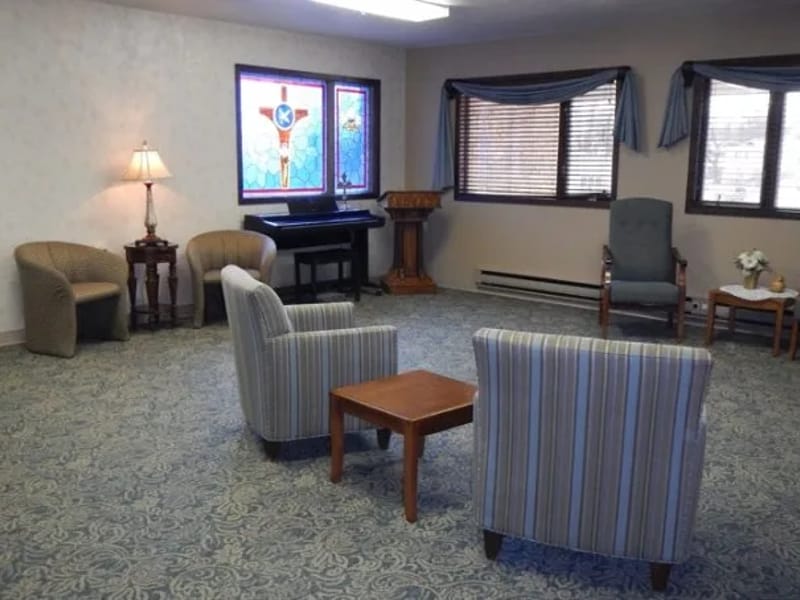 Heritage of Emerson - Nursing Home in Emerson, NE photo 2