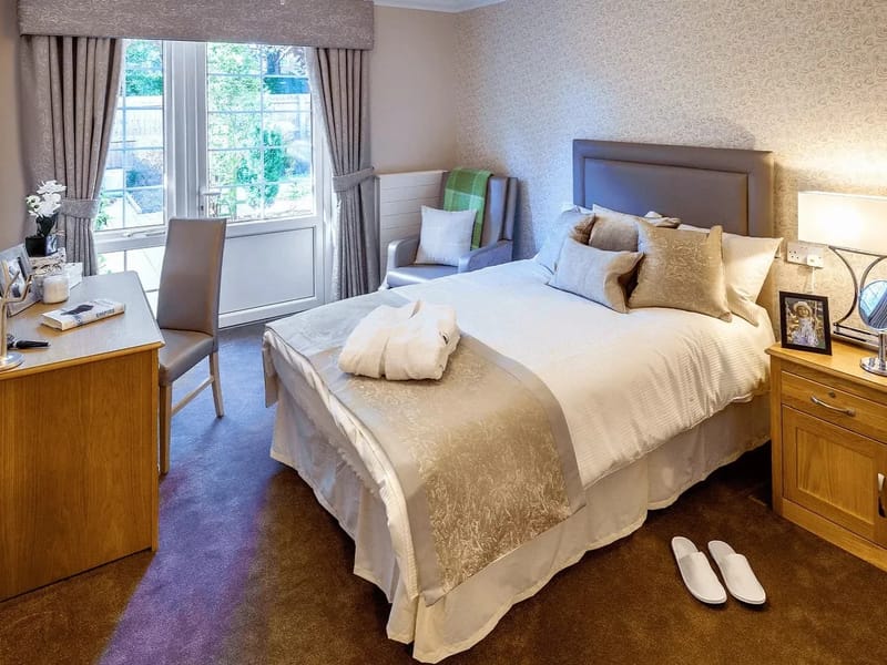 Birchmere Mews - Assisted Living in Solihull, England photo 3