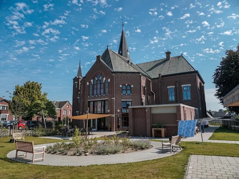 Het Oosterkerkhuis - Verpleeghuis in Aalten, Gelderland photo 1