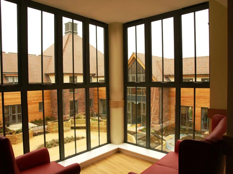 Hengist Field Care Centre - Nursing Home in Sittingbourne, England photo 2