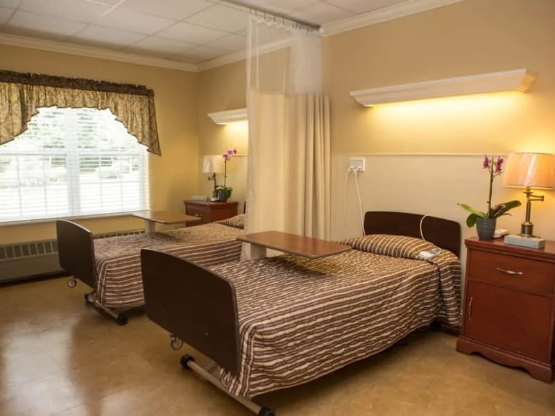 Careone at Holmdel - Nursing Home in Holmdel, NJ photo 3