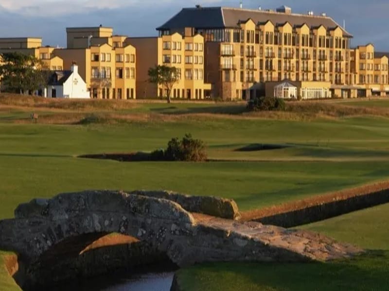 The Fairways - Nursing Home in Chippenham, England photo 2