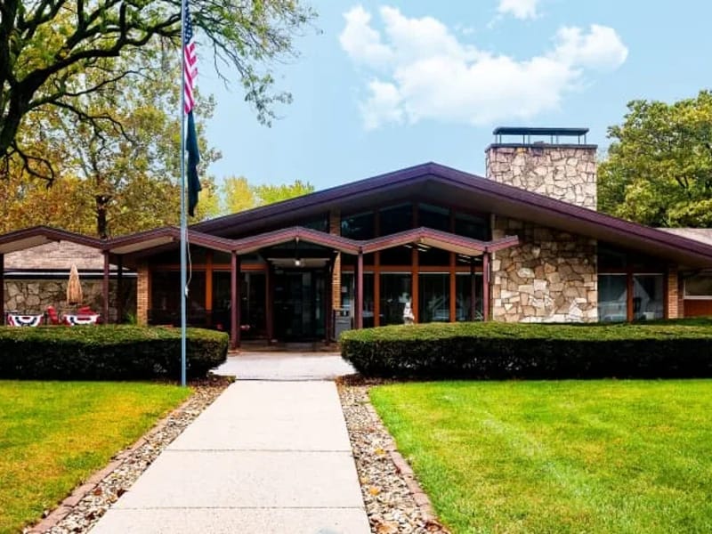 Accolade Healthcare of Pontiac - Nursing Home in Pontiac, IL photo 2