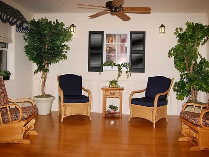 The Waters of Winchester, LLC - Nursing Home in Winchester, TN photo 2