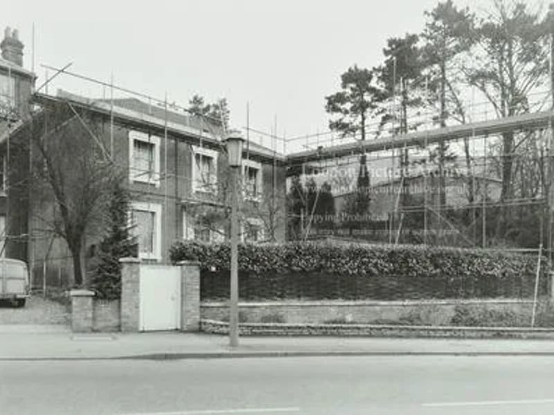 Alliston House in London, England photo 2