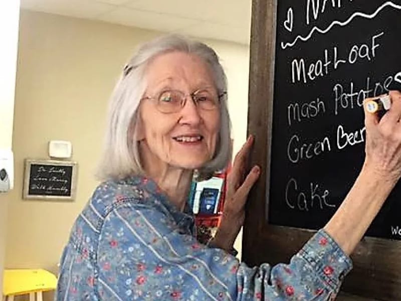 Hi Jill'S House Llc - Assisted Living in Bloomington, IN photo 2