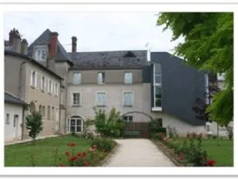 Ehpad Bon Secours - EHPAD in VENDOME, Centre-Val de Loire photo 3