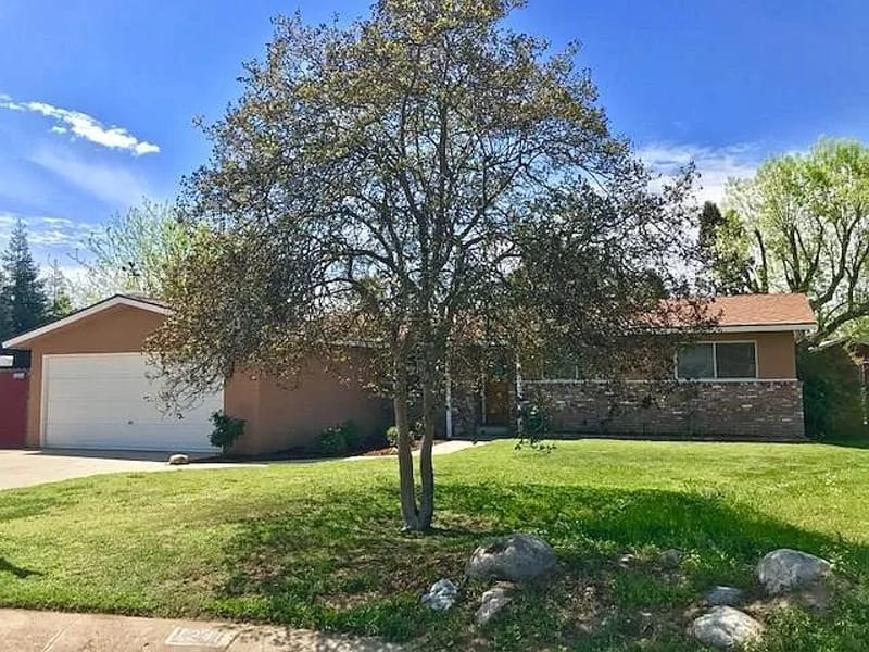 Atkins Way Home - Assisted Living in Porterville, CA photo 2