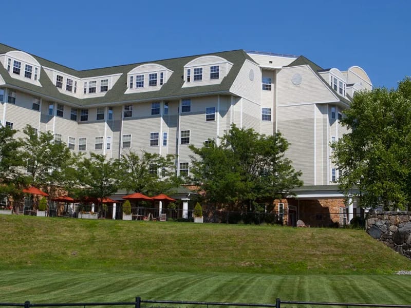 The Fountains at Rivervue - Assisted Living in Tuckahoe, NY photo 3