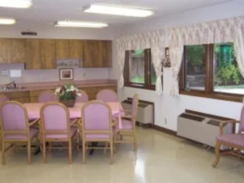 Sarah Ann Hester Memorial Home - Nursing Home in Benkelman, NE photo 2