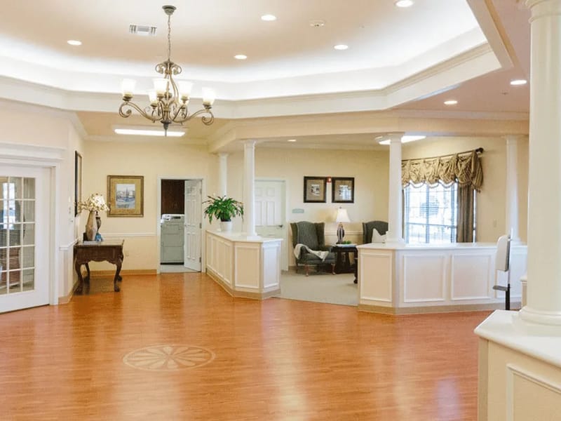 Edgewood Health and Rehab - Nursing Home in Springdale, AR photo 3