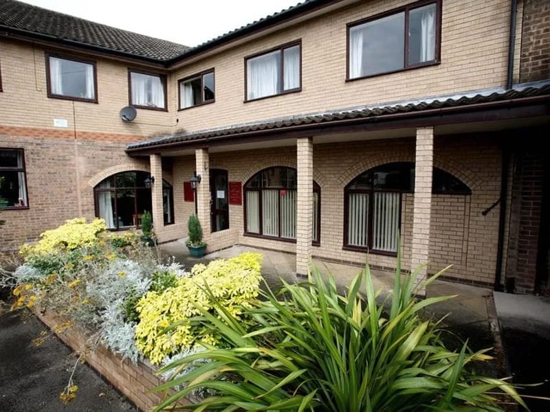 Hawthorn Lodge Care Home in Nottingham, England photo 1