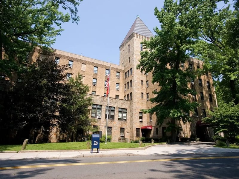 Riverdale House Nursing Home - Nursing Home in Ardnacrusha, Clare photo 1