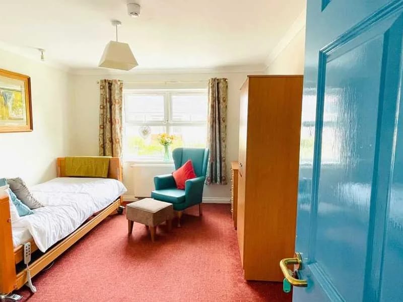 Parkland House - Nursing Home in Exeter, England photo 3