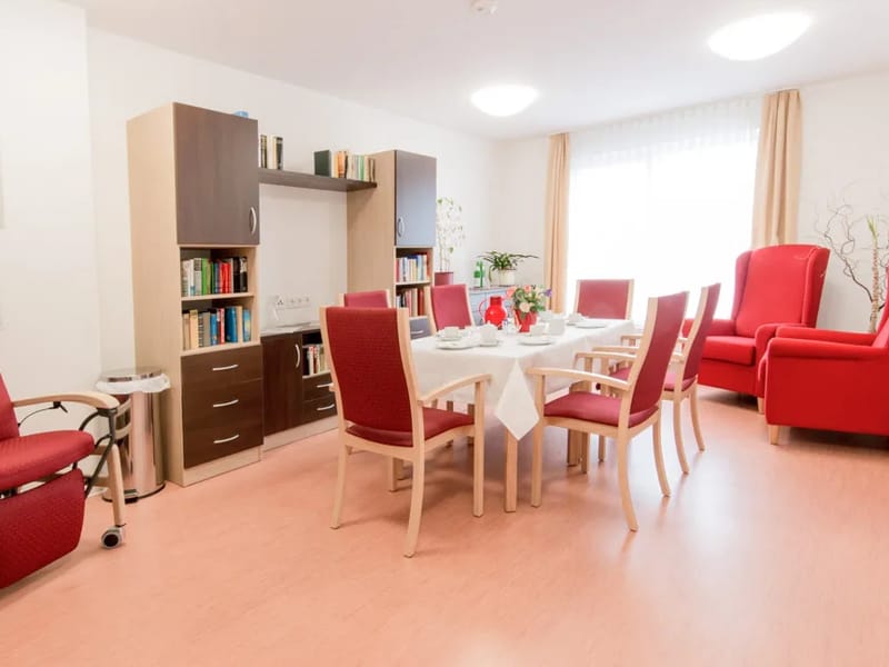 Alloheim Senioren-Residenz "Rotermundstraße" - Pflegeheim in Hannover, Niedersachsen photo 2
