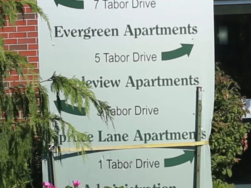 TABOR MANOR - Nursing Home in St Catharines, ON photo 2