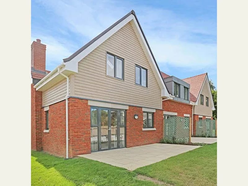 Hurst Place - Assisted Living in Haywards Heath, England photo 2