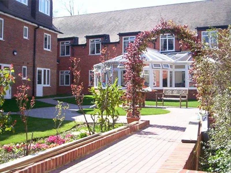 Orangery Care Home - Nursing Home in Aldershot, England photo 1