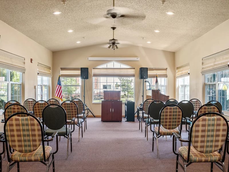 Newton Village Inc. - Assisted Living in Newton, IA photo 2