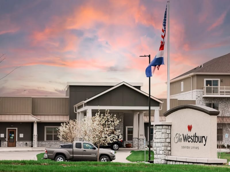 Colony Pointe-Assisted Living By Americare — Assisted Living, Columbia, MO · photo 2