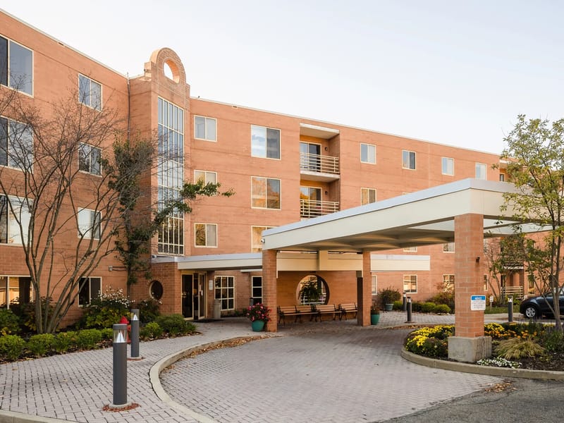 Brookdale Barberton - Assisted Living in Barberton, OH photo 2