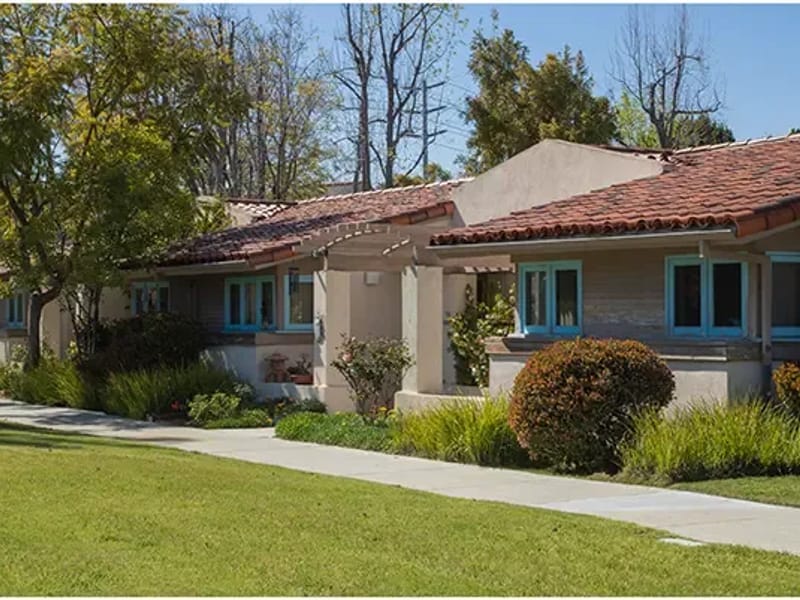 Bewise Home - Assisted Living in Woodland Hills, CA photo 3