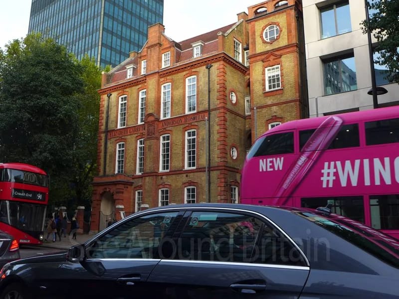 University College Hospital & Elizabeth Garrett Anderson Wing - Hospital in London, England photo 3