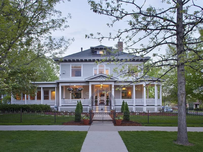 Edwards House - Assisted Living in Kenosha, WI photo 2