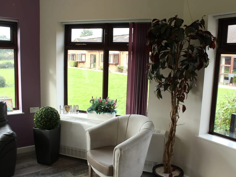 Perton Manor - Assisted Living in Wolverhampton, England photo 2