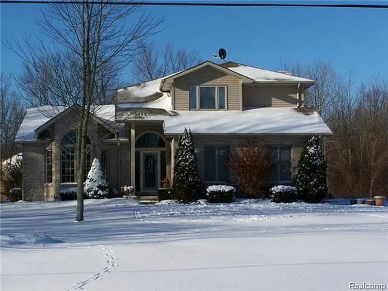 Belle River Home - Assisted Living in East China Township, MI photo 2
