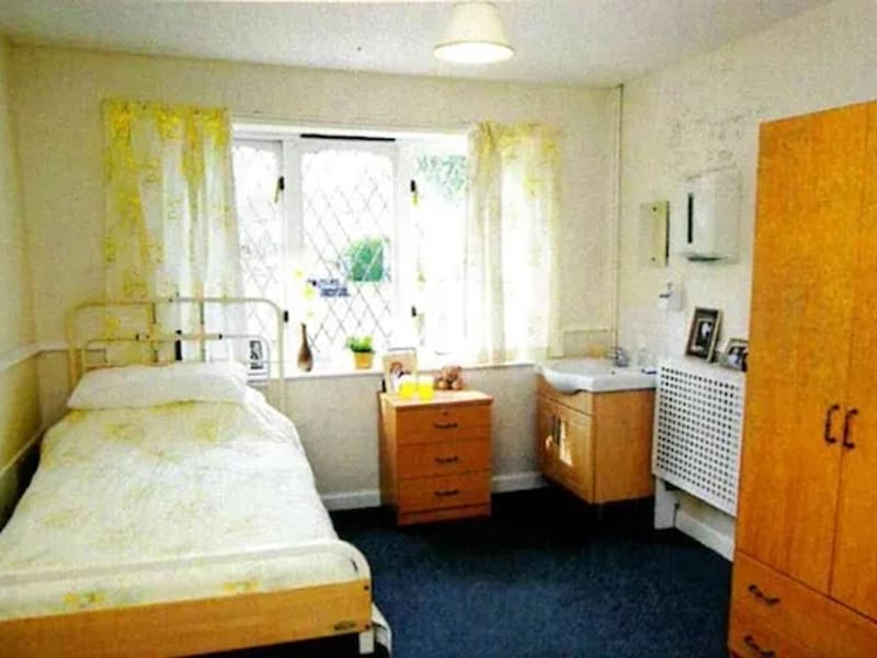 Rose Cottage Nursing Home in Swindon, England photo 2