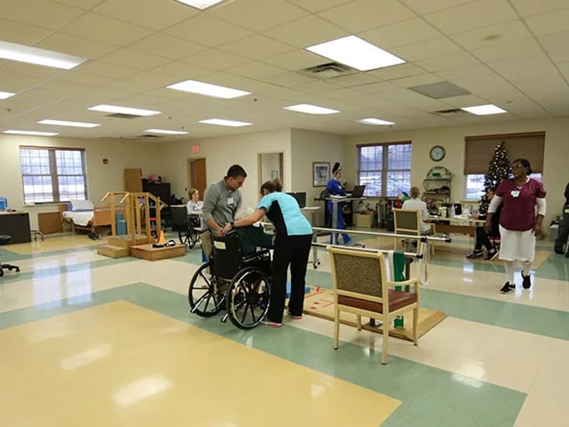 Aaron Manor Rehabilitation and Nursing Center - Nursing Home in Fairport, NY photo 6