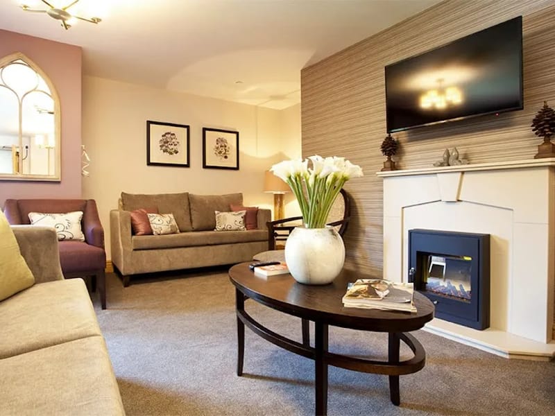 The Hazelwell in Wirral, England photo 5