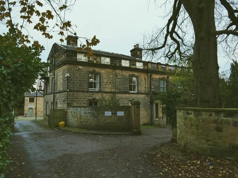 Oakwood Hall in Leeds, England photo 1