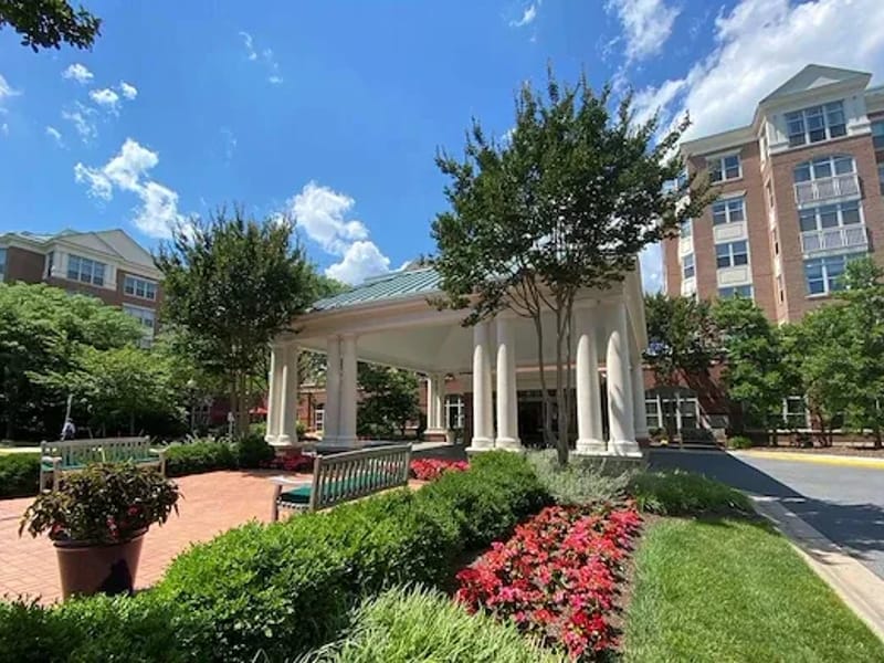 Kensington Healthcare Center - Nursing Home in Kensington, MD photo 3