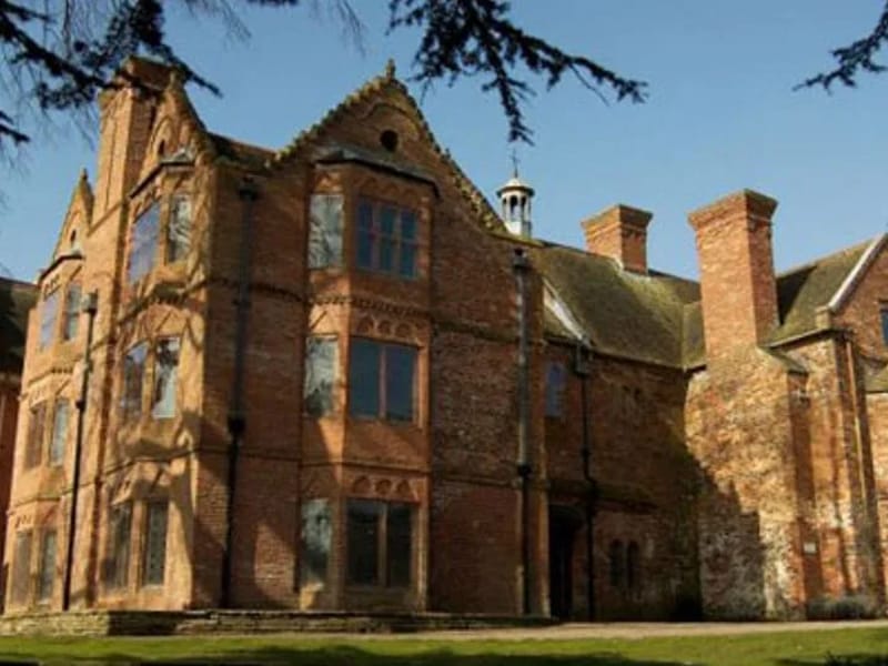 Hill House in Birmingham, England photo 2
