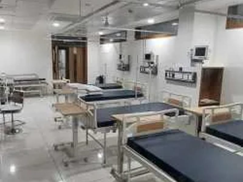 Radhe Multispeciality Hospital (A Unit Of Madhav Shyam Multispeciality Hospital Pvt. Ltd.) - अस्पताल in Gandhinagar, Gujarat photo 1