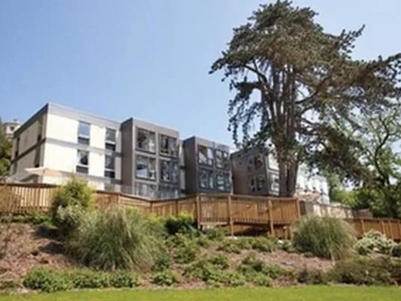 Woodside Nursing and Residential Care Home - Nursing Home in Luton, England photo 2