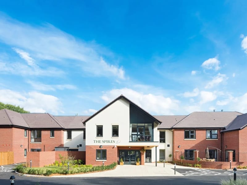 The Spires - Nursing Home in Lichfield, England photo 2