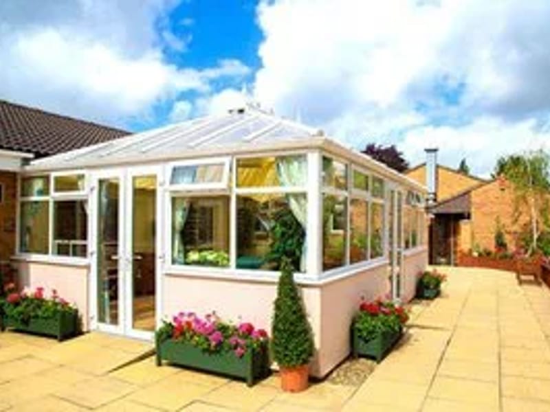 Larkhall Springs Nursing Home - Nursing Home in Bath, England photo 2