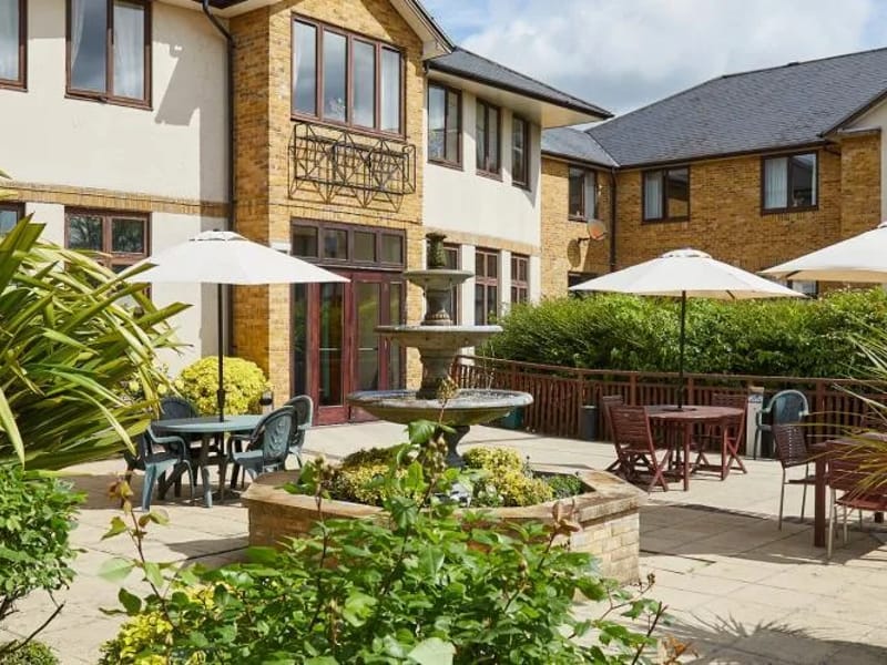 Wilsmere House in Harrow, England photo 3