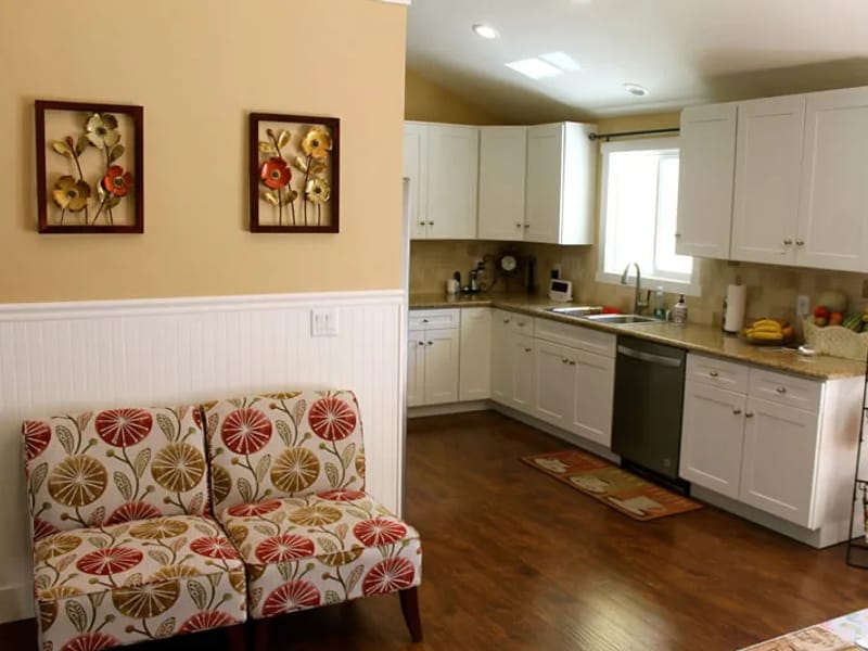Applegate @ Sirius - Assisted Living in Thousands Oaks, CA photo 2