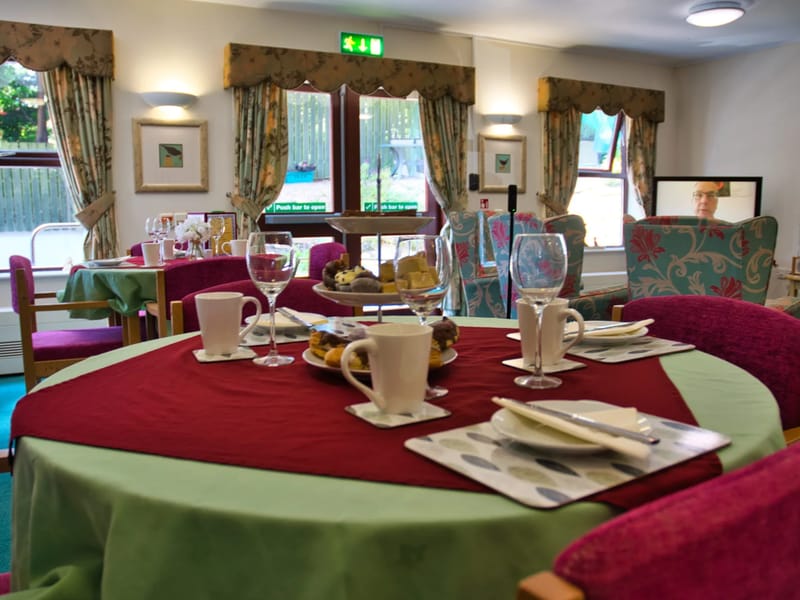Devonshire House and Lodge - Assisted Living in Plymouth, England photo 2