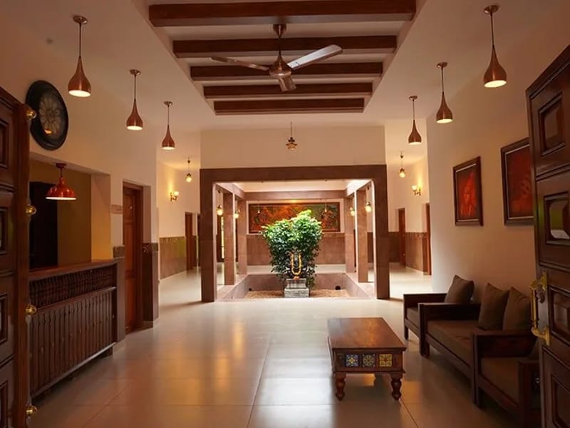 Back To Roots Ayurveda Clinic And Treatment Centre, Chalakkudi - वृद्धाश्रम in Thrissur, Kerala photo 1